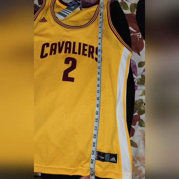 New Women's Cavs NBA Adidas Jersey Kyrie Irving - Picture 5 of 6